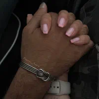 خدمات فوق حرفه ای ناخن