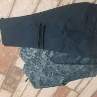 جلیقه و شلوار فقط یک بار پوشیده شده