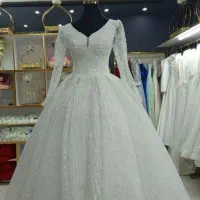 تخفیف ویژه لباس عروس و حنا بندان|لباس|یزد, |دیوار