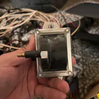 لوازم استوک پژو ۲۰۰۰ کاربرات دلکو مگنت سیم کشی