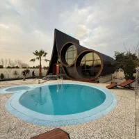 اجاره-کلبه-سویسی-استخر-روباز-ابگرم-سامورایی