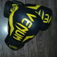 دستکش بوکس ونوم
