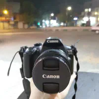 دوربین عکاسی canon 1300D