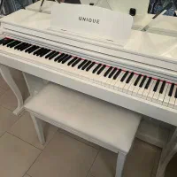پیانو دیجیتال ،یونیک|پیانو، کیبورد، آکاردئون|اصفهان, خانه اصفهان|دیوار