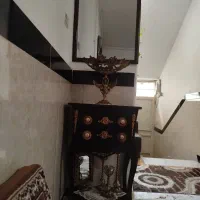 میز تلفن و اینه
