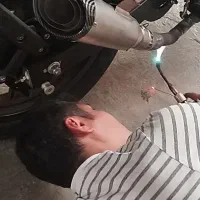 اگزوز قهرمانی