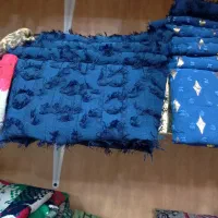 حراج شال و روسری به مدت یک هفته فقط۲۰۰|لباس|شیراز, تندگویان|دیوار