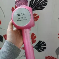 اسپیکر میکروفونی