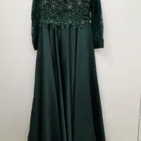 لباس ها در حد نو هم فروشی هم کرایه