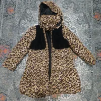 تعدادی حوله تن پوش. کاپشن. پالتو. همگی خارجی|لباس|نیشابور, پاستور|دیوار