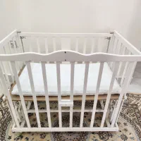 تخت گهواره|تخت و صندلی بچه|ارومیه, |دیوار