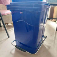 سرشور تخت صندلی حوله خشک کن تی کمد|آرایشگاه و سالن‌های زیبایی|تهران, جنت‌آباد جنوبی|دیوار