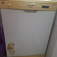 ماشین ظرفشویی