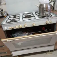 اجاق گازفردارAEGکاملاسالم