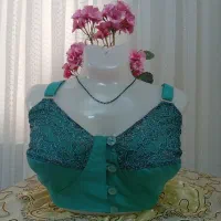 لباس زیر دوختنی جلو دکمه|لباس|نیشابور, گنبد سبز|دیوار