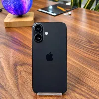 iPhone 16 normal