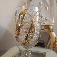 کنار سالنی غول پیکر طلاکوب اصل چک