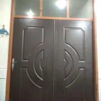 درب چوبی همراه فرم