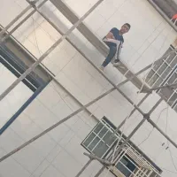 نیازمند شاگرد برای کاشیکاری