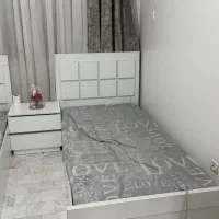 تخت و کمد وتشک ومیز ارایشی وجاکفشی پاتختی ام دی اف