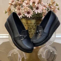 تولید و پخش کفش هرمیون|کیف، کفش، کمربند|مشهد, عنصری|دیوار