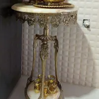 میز خاطره برنز