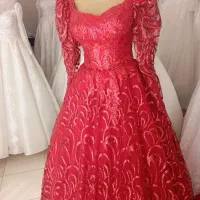 فروش لباس عروس قرمز هنا ورنگی به قیمت کرایه