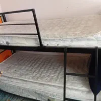 تخت خواب دوطبقه فلزی همراه با تشک