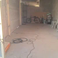 گاراژ ۵۰۰ متری|اجارهٔ مغازه و غرفه|تیران, |دیوار