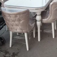 میز نهار خوری شش نفره در حد نو