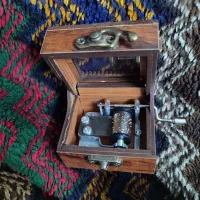 جعبه موزیکال / جعبه موسیقی هندلی