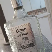 بطری شیشه ایی اب