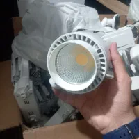 چراغ ریلی اکوات در حد نو ۴۶ عدد