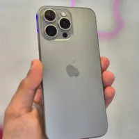 اپل iPhone 15 Pro Max با حافظهٔ ۲۵۶ گیگابایت