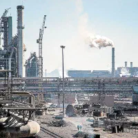 سوله.زمین در شهرک آلاینده ذوب روی