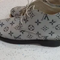 نیم بوت سایز ۳۹ در حد نو نو   ۱۵۰۰|کیف، کفش، کمربند|خرم‌آباد, |دیوار