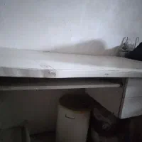 میز کامپیوتر