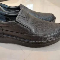 کفش چرم طبیعی تبریز سایز 42 لژ دار طبی