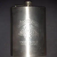 بطری استیل ویسکی قدیمی بالای ۴۰ سال