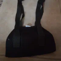 آویز دست گردنی