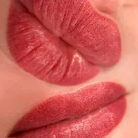 تخفیف ویژه آرایش دائم ،میکاپ و اکستنشن مژه