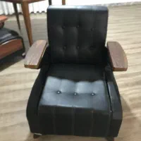 مبل چرمی تمیز چهار نفره