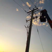 اجاره خدمات جرثقیل منصف هر زمان هر مکان خاو18متر|خدمات حمل و نقل|اصفهان, آبشار|دیوار