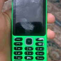 گوشی ساده گوشی دوربین دارد