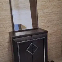 جا کفشی و اینه سالم بدون هیچ پریدگی و ضرب دیدگی