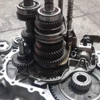 خدمات گیربکس  دفرانسیل و صفحه کلاچ