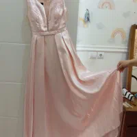 پیراهن مجلسی|لباس|میانه, |دیوار