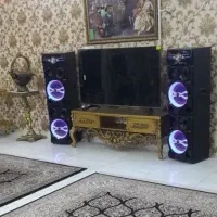 ال ای دی ۵۵هایسنس درحداک دوگیرنده