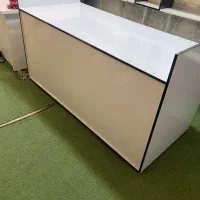 دو عدد میز کار در حد نو و درجه یک