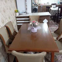 میز ناهارخوری